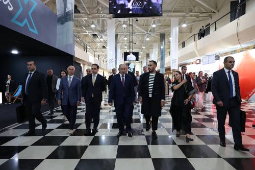 «Նորաձևությունը արվեստ է, իսկ արվեստը մեր քաղաքի դեմքն է». քաղաքապետ Տիգրան Ավինյան