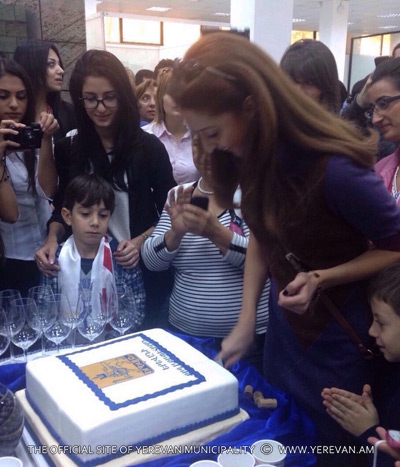 http://www.yerevan.am/uploads/media/news_gallery/0001/18/6fe964ebe20e7e259a2513187e34f437ae836e3a.jpeg
