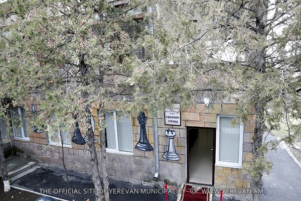 http://www.yerevan.am/uploads/media/news_gallery/0001/20/4b0ef2f292b114ab6a04674d21d82b3cfe88acd0.jpeg