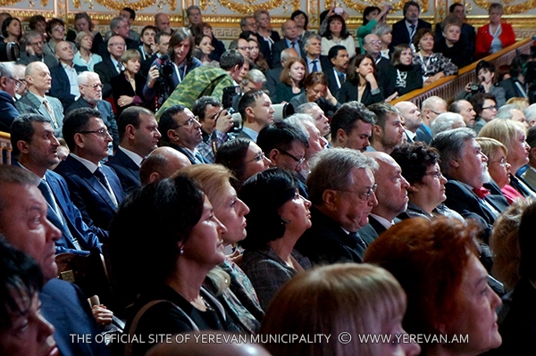 http://www.yerevan.am/uploads/media/news_gallery/0001/21/007fb9c21dd293a56d94cc69bb2861111ff4254f.jpeg