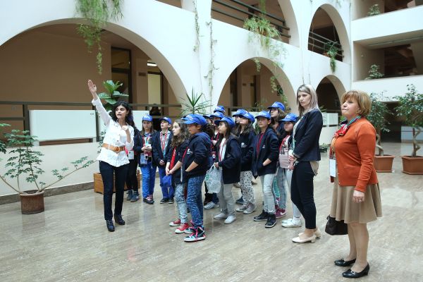“A journey to Armenia”:French Armenian schoolchildren visited the City Hall of Yerevan