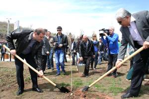 Yerevan Mayor Taron Margaryan took part in the citywide tree planting