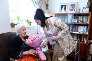 Support shown to the resident of Yerevan survived in the Genocide