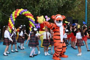 "First lesson" by Yerevan City Tour for the first form pupils