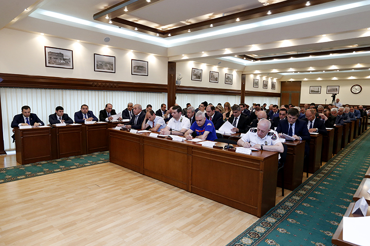 Taron Margaryan: “Our residents shouldn't be affected by inappropriate work of some companies”