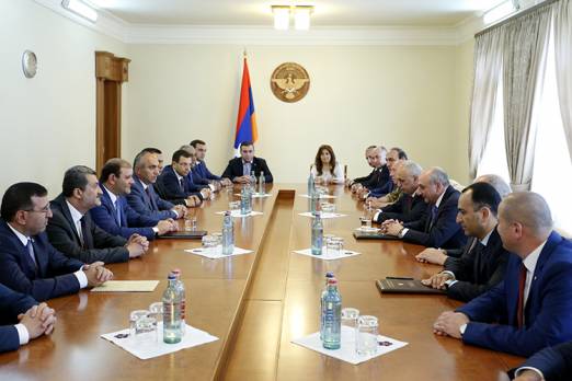 Երևանի քաղաքապետ Տարոն Մարգարյանը հանդիպել է ԼՂՀ նախագահ Բակո Սահակյանի հետ