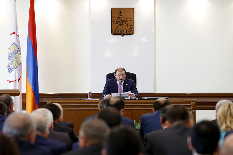 The results of assessment and analysis of the work done by administrative districts within the last 9 months, in September and within the third quarter of 2016 have been summarized