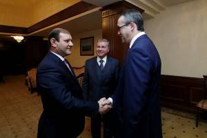 Мэр Тарон Маргарян встретился с руководителями делегации Москвы