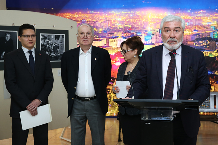 Saint Petersburg Dyas in Yerevan: Valeri Plotnikov's photo exhibition in Yerevan History Museum
