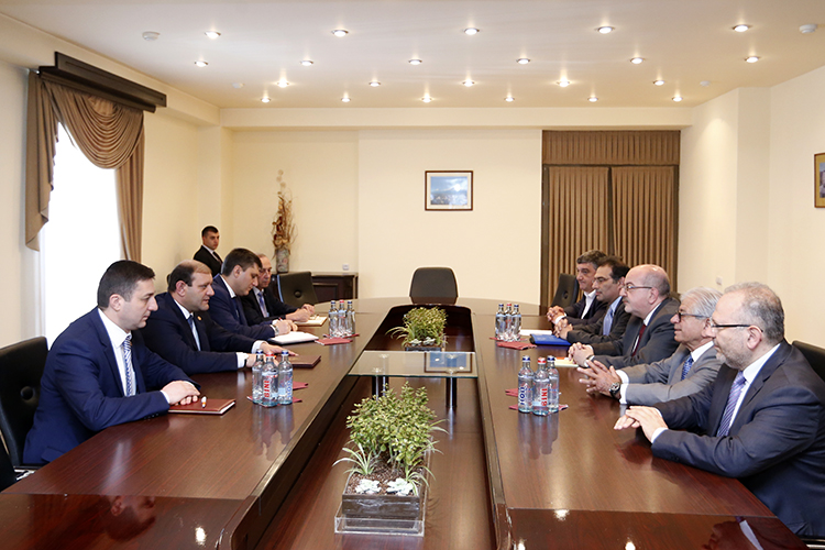 Taron Margaryan: “We attach importance to the initiatives aimed at development of healthy society”