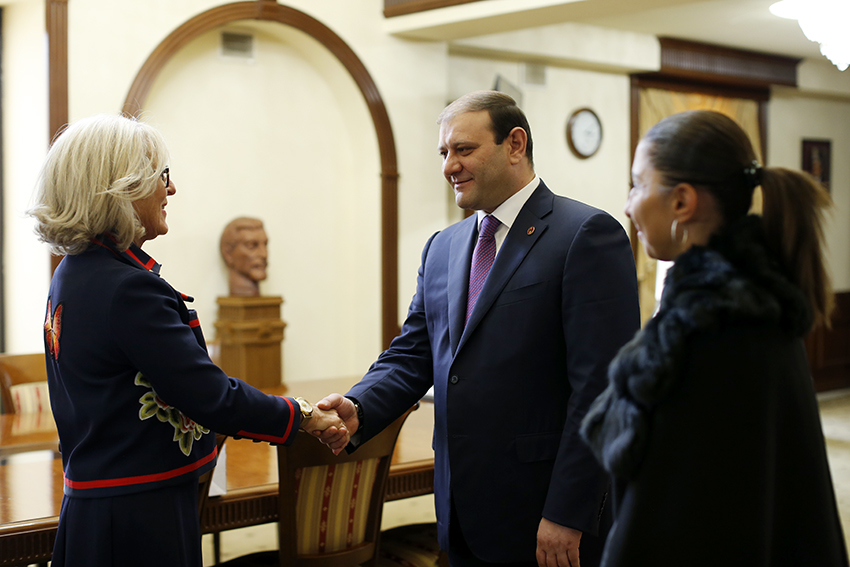 Mayor Taron Margaryan met with the delegation of Plessis-Robinson