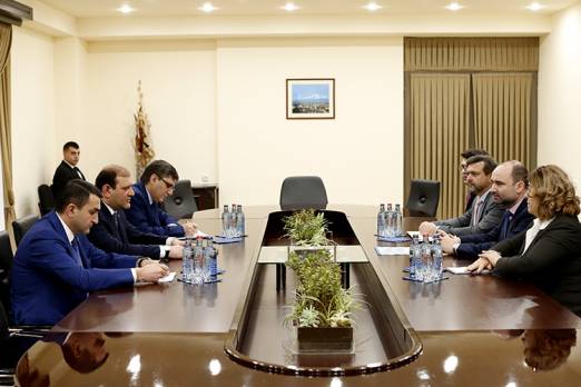 Երևանի քաղաքապետ Տարոն Մարգարյանը հանդիպել է «Արիվա» ընկերության գործադիր տնօրենի հետ