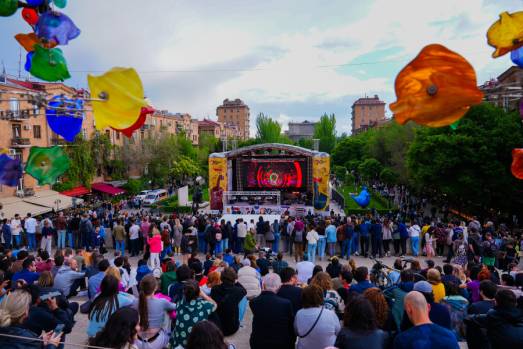 Ապրիլի 30-ին Երևանը ջազ էր լսում. մայրաքաղաքում նշվել է Ջազի միջազգային օրը՝ աշխարհահռչակ ջազմենների մասնակցությամբ