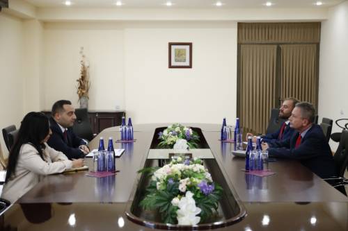 Acting Mayor of Yerevan Levon Hovhannisyan Hosts Ambassador of Poland to Armenia