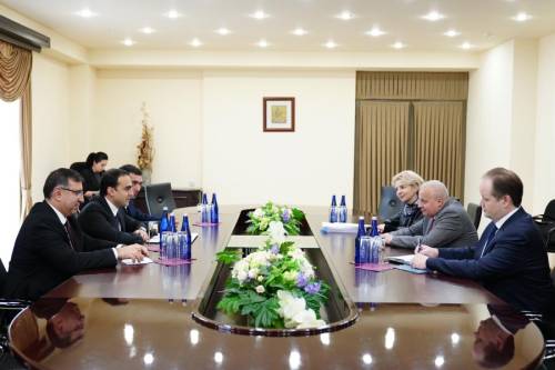 Yerevan Mayor Tigran Avinyan Meets RF Ambassador to RA Sergey Kopirkin