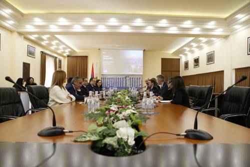 Yerevan Municipality and Asian Development Bank Expand Cooperation Programs