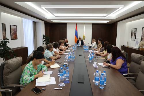 Քննարկվել են ներառական հասարակություն ունենալու գործընթացին վերաբերող մի շարք հարցեր