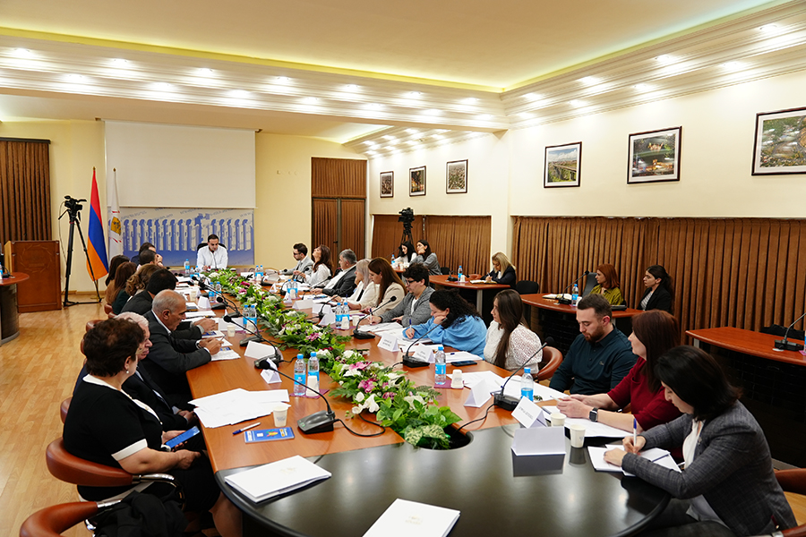 “The aim of every discussion is to find practical solutions to the existing problems,” Mayor Tigran Avinyan