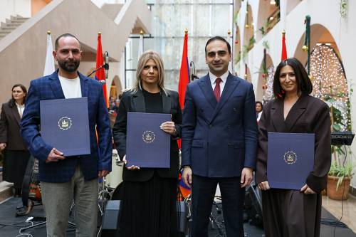 «Ваш вклад важен не только для отдельных программ, но и для эффективной работы всей городской системы», — мэр Тигран Авинян