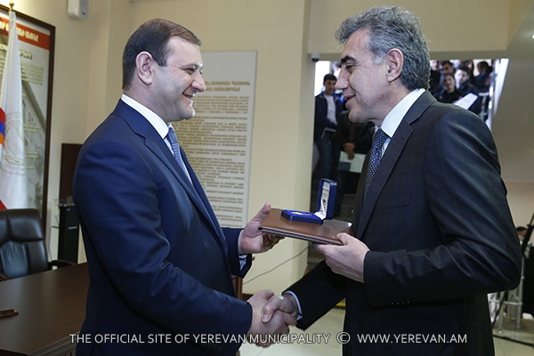https://www.yerevan.am/uploads/media/news_gallery/0001/25/5dcd6227a254c6657cae5ed63def782a98eaea6d.jpeg