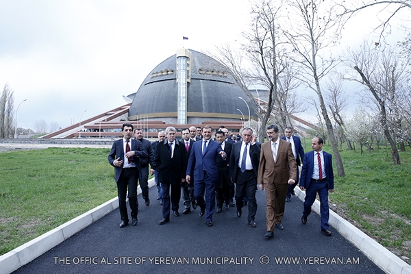 https://www.yerevan.am/uploads/media/news_gallery/0001/26/e1462992a56b956b8e71f3c491baf60cfe4b1f0c.jpeg