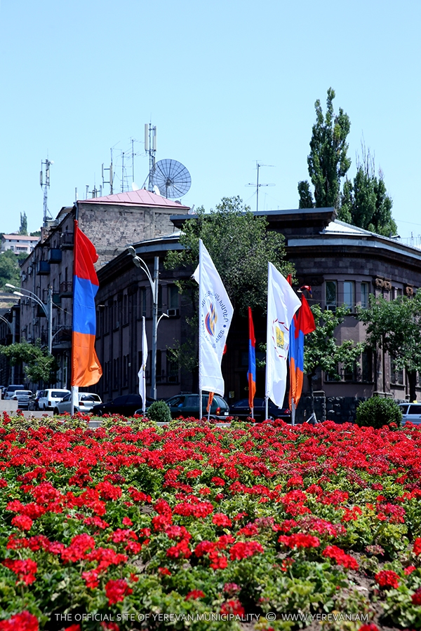 https://www.yerevan.am/uploads/media/news_gallery/0001/33/719cd7fbb44957eed0d4744768c779ad224eb0cf.jpeg