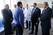 Мэр Тарон Маргарян пожелал   скорейшего выздоровления двум юношам, пострадавшим при взрыве автобуса в Ереване