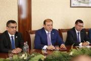 Երևանի քաղաքապետ Տարոն Մարգարյանը հանդիպել է Ստեփանակերտի գործընկերոջ հետ