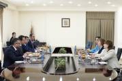 Քաղաքապետ Հայկ Մարությանը հանդիպել է Սանկտ Պետերբուրգի փոխնահանգապետ Աննա Միտյանինայի հետ