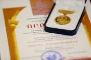 Член легендарной команды «Арарат-73» Сурен Мартиросян награжден Золотой медалью мэра Еревана