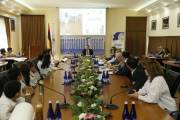 Yerevan Mayor Hrachya Sargsyan hands certificates to winner of “Aware Generation- Sustainable Future” event
